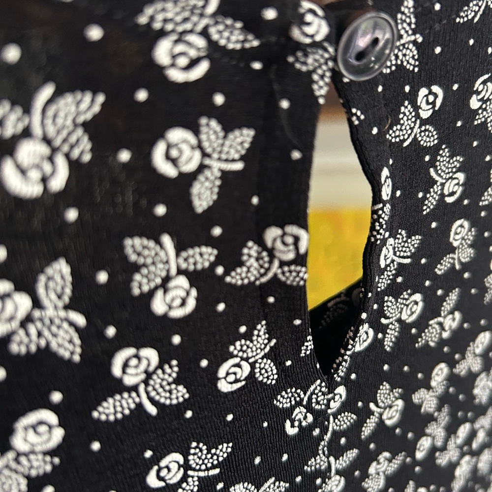 Jessica Black Floral Midi Dress - Picture 12 of 16